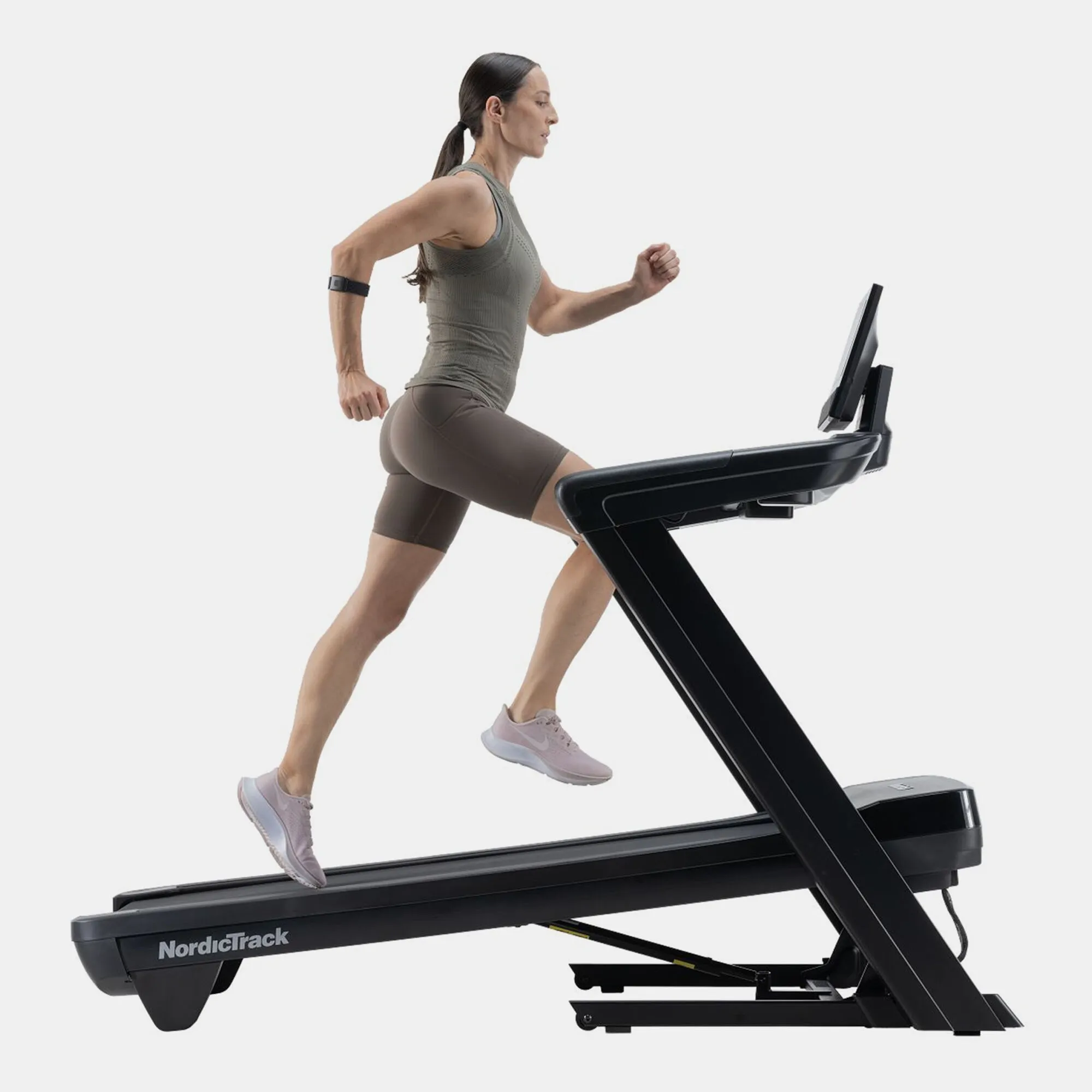 NordicTrack 1250 Folding Treadmill - Image 3